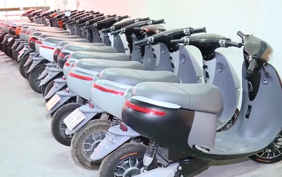 Đường dây sản xuất xe máy điện giả theo chu trình khép kín, với nhiều thủ đoạn tinh vi